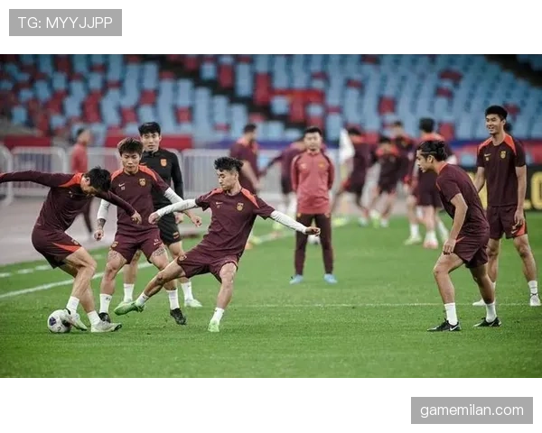 救险解围在足球规则中如何界定犯规与合法行为？
